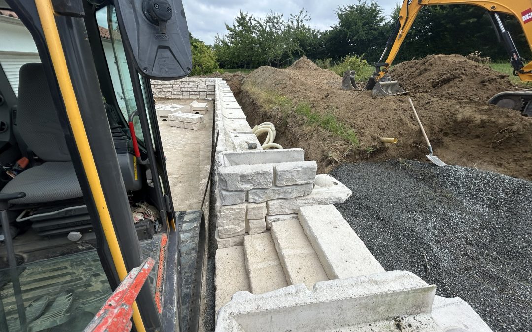 Focus Chantier : Création d’un enrochement paysager en blocs Redi-Rock